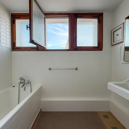 Superbe T4 Vue à Royan, 2 Min à Pied Des Plages Apartamento *